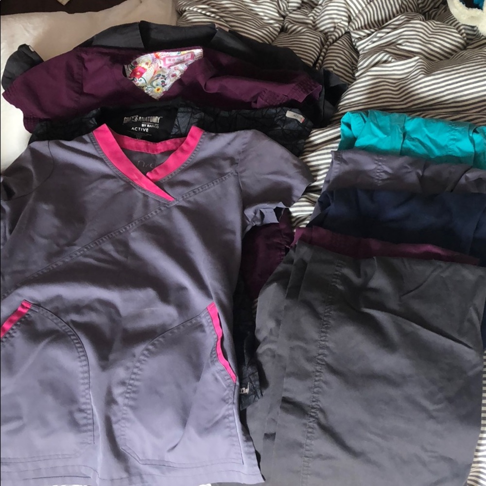 3 sets of scrubs plus 1 top and 2 bottoms!